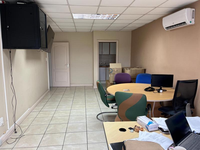 To Let Commercial Property for Rent in Montague Gardens Western Cape